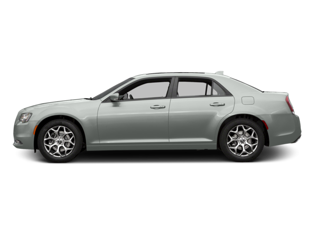 Used 2016 White Chrysler S image 3