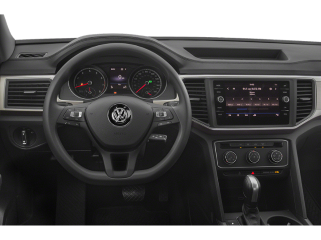 Used 2019 Silver Volkswagen SEL image 4