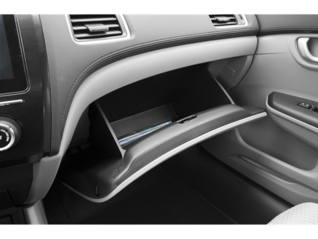Used 2015  Honda Hybrid image 17