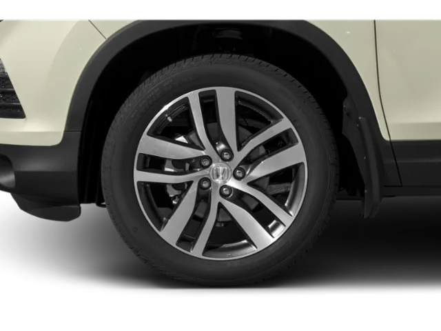 Used 2018 White Honda Elite image 8