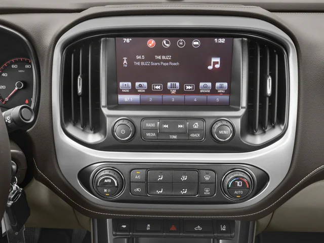2018 GMC Canyon SLE - Photo 18