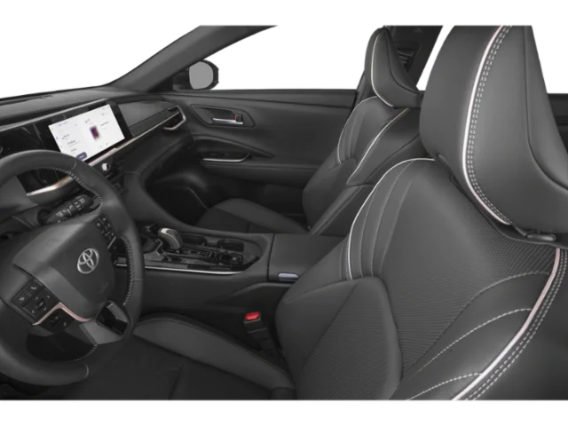2025 Toyota Crown Signia XLE - Photo 6