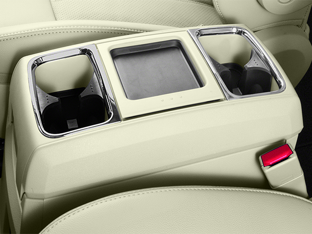 Used 2014 White Chrysler Touring image 12