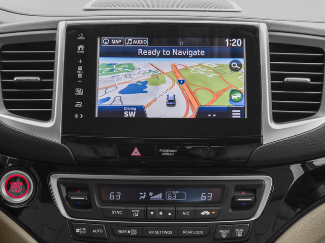 Used 2017 Modern Steel Metallic Honda Touring image 15