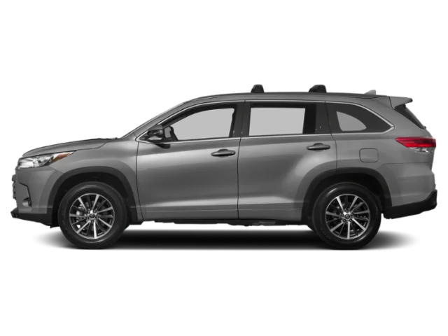 Used 2018 Celestial Silver Metallic Toyota XLE image 3