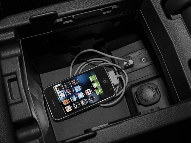 Used 2014 Blue Subaru 2.0i Premium image 18