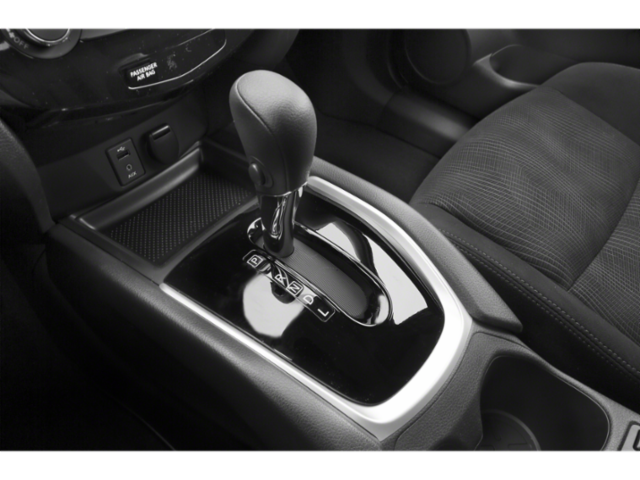 Used 2015 Silver Nissan SL image 8