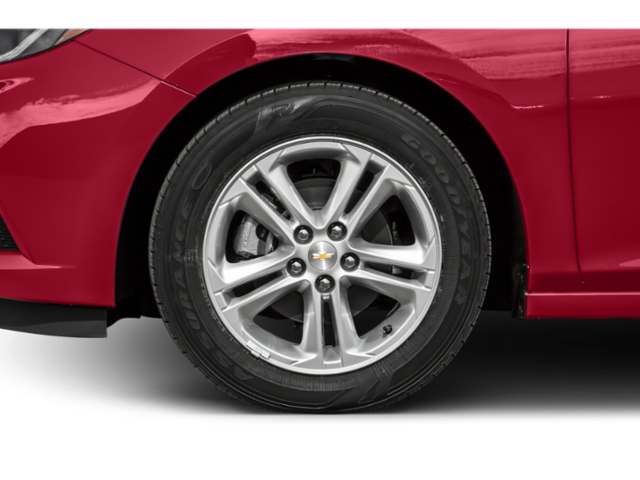 Used 2018 Graphite Metallic Chevrolet LT image 8