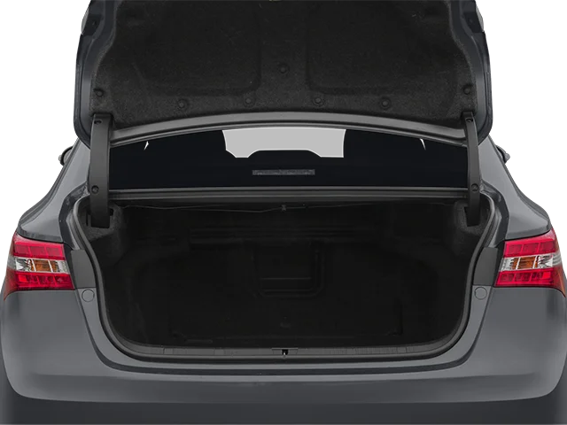 Used 2014 White Toyota XLE image 12