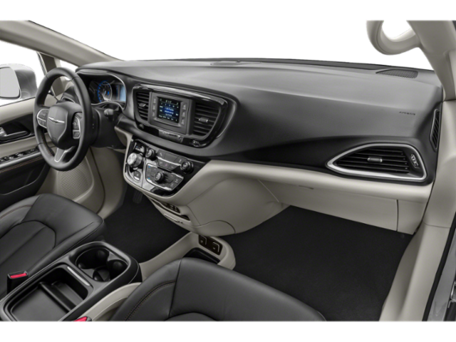 Used 2019 Crystal Metallic Chrysler Touring L Plus image 13