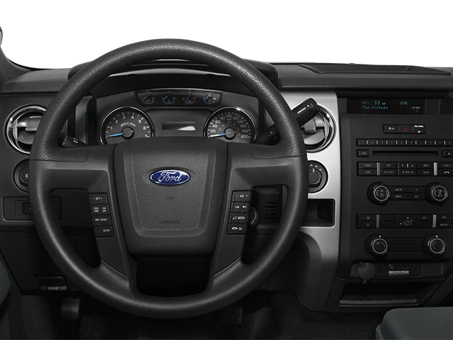 Used 2013 Gray Ford XLT image 4
