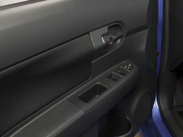 Used 2010 Stingray Metallic Scion Base image 9