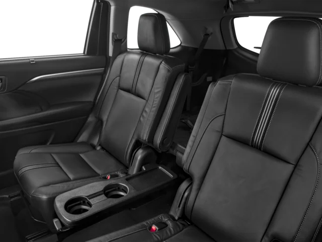 Used 2017 Black Toyota SE image 11