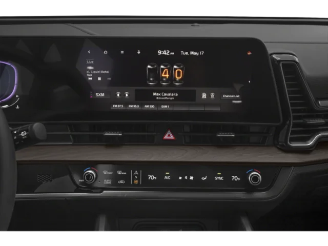Certified Used 2023 White Kia X-Line image 7