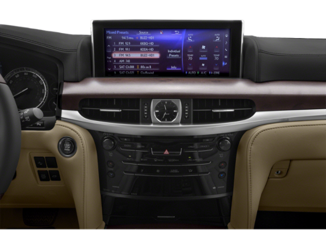 Used 2021 Eminent White Pearl Lexus  image 7