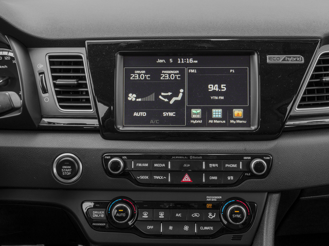 Used 2017 White Kia FE image 7