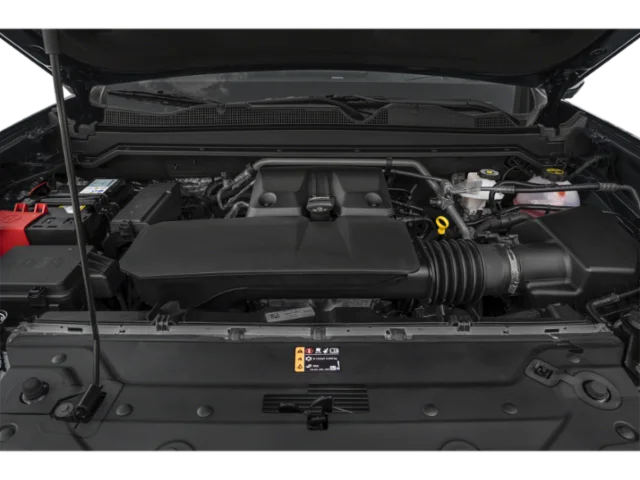 Used 2025  GMC  image 11