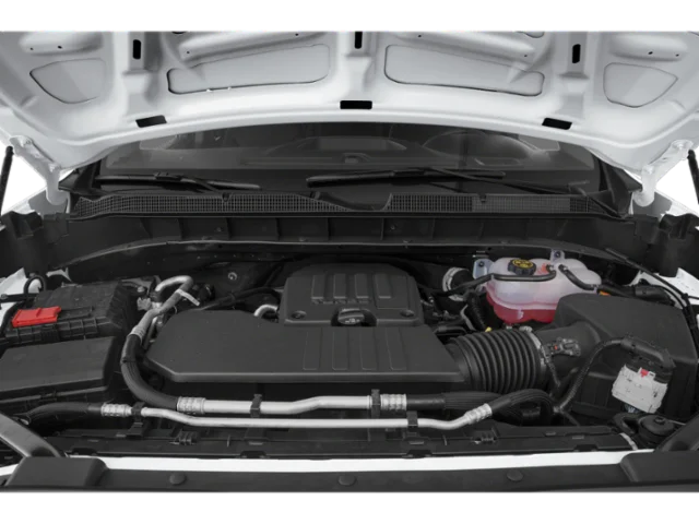 Used 2022 Silver Chevrolet Custom image 9