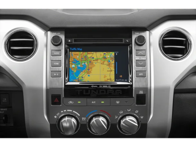 Used 2020 Cement Toyota SR5 image 18