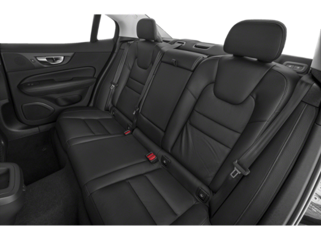 Used 2023 Black Volvo B5 Core Dark Theme image 19