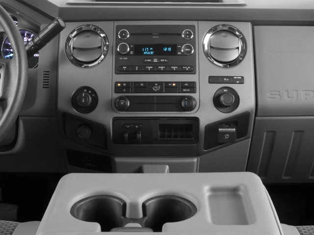 Used 2016 White Ford XL image 8