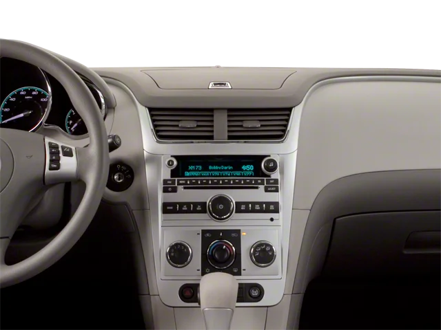 Used 2010 Gold Chevrolet LT image 18