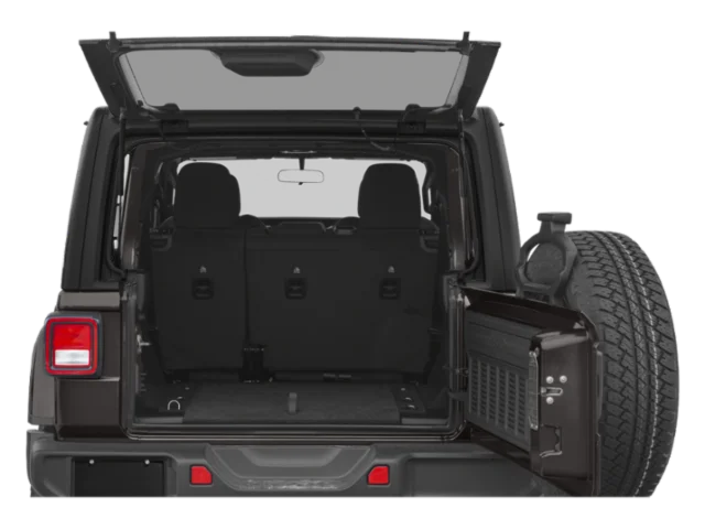 Used 2022 Silver Jeep Unlimited Sahara High Altitude image 8