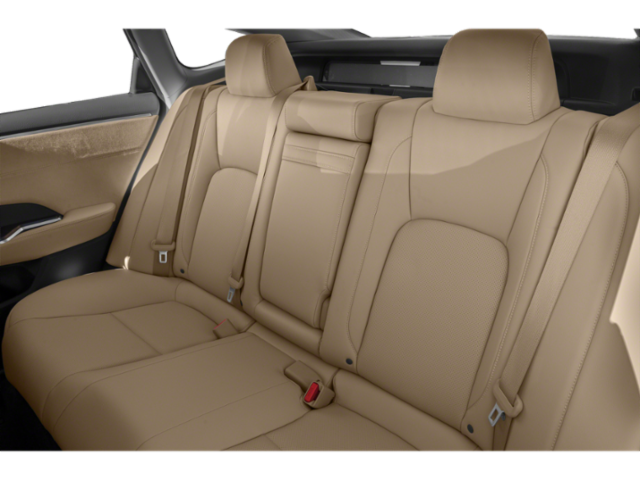 Used 2019 Solar Silver Metallic Honda Touring image 11