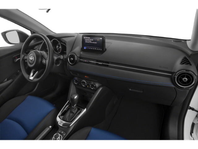 Used 2019  Toyota XLE image 16