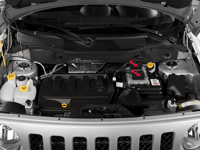 Used 2014 Red Jeep Latitude image 10