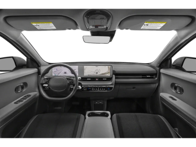 Used 2022  Hyundai SE image 8