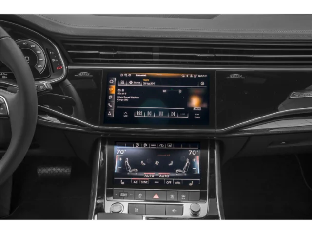 New 2026 Glacier White m Audi Premium image 7
