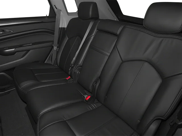 Used 2013  Cadillac Luxury Collection image 15