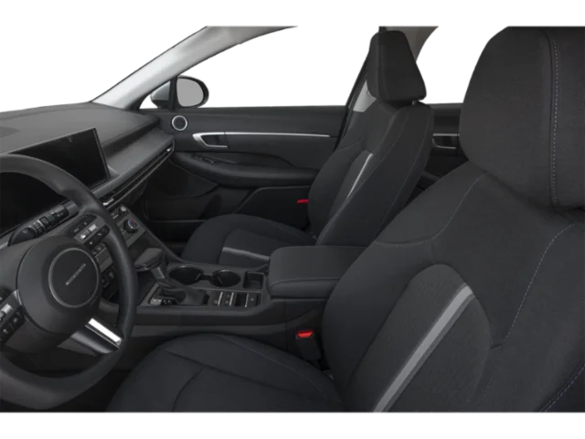 New 2025 Silver Hyundai SE image 6