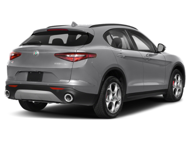 Used 2020 Gray Metallic Alfa Romeo BASE image 5