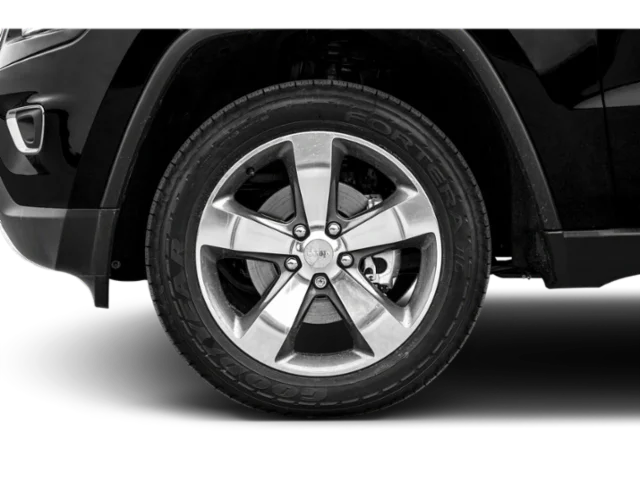 Used 2015 Deep Cherry Red Crystal Pearlcoat Jeep Limited image 9