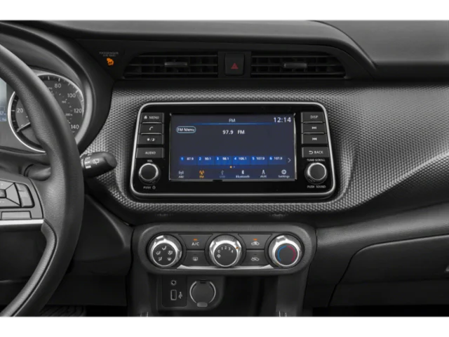 Used 2018 Gun Metallic Nissan SV image 7