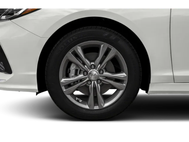 Used 2018 Symphony Silver Hyundai SE image 8