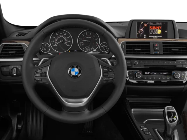 Used 2017 Silver BMW 330i xDrive image 10