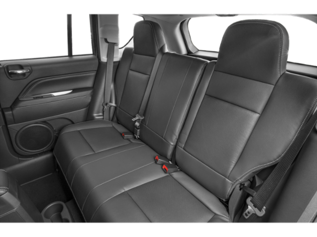Used 2015 Black Jeep Latitude image 11