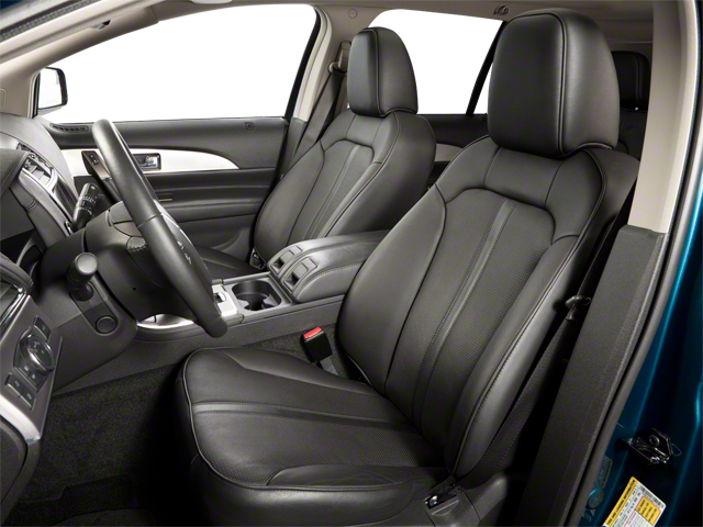 Used 2013 White Lincoln Base image 8
