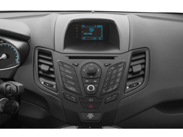 Used 2015 Ingot Silver Ford S image 10