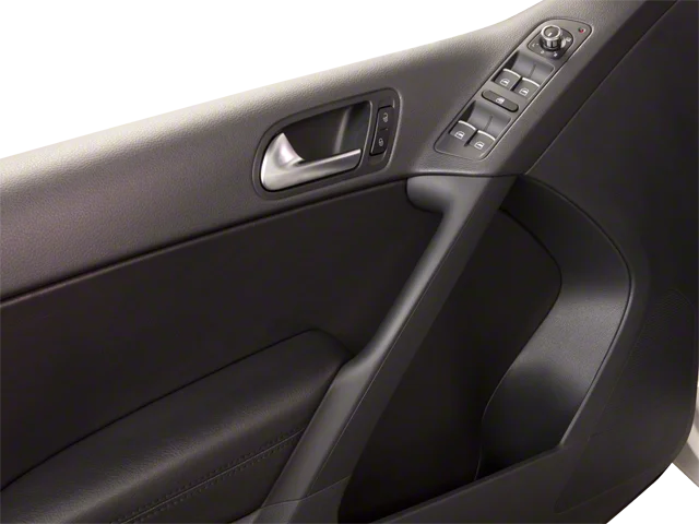 Used 2010 Black Volkswagen S image 7