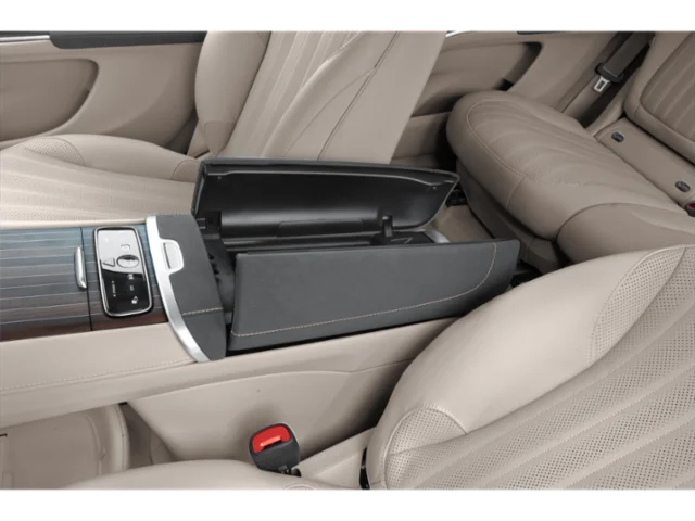 New 2026  Mercedes-Benz 400 4MATIC® image 12
