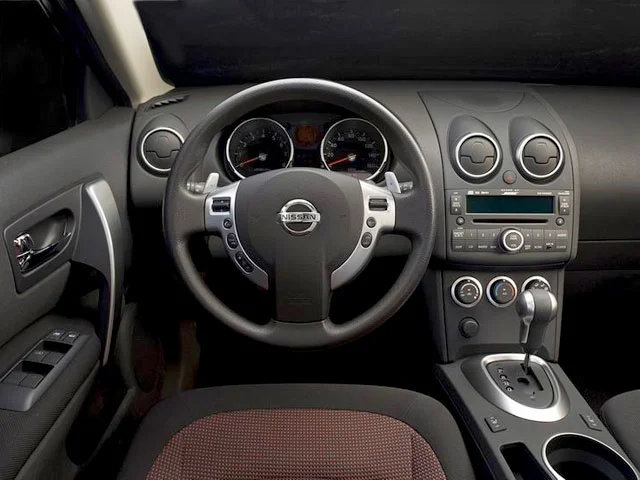 Used 2008 Silver Ice Metallic Nissan AWD 4dr SL w/CA Emissions image 4
