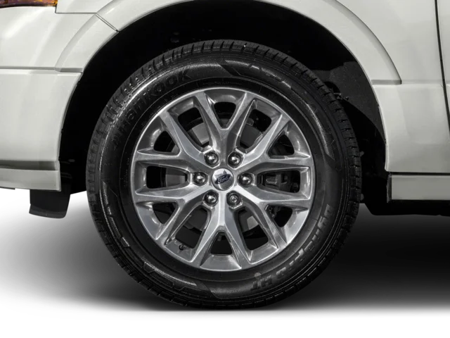 Used 2016 White Platinum Metallic Tri-Coat Ford Limited image 13