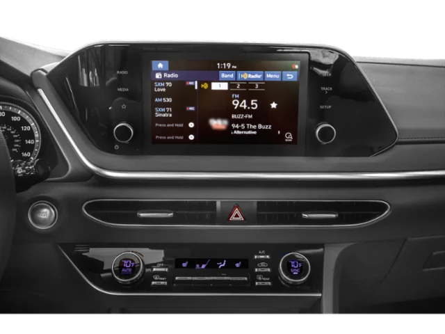 Used 2020 Phantom Black Hyundai SEL image 8
