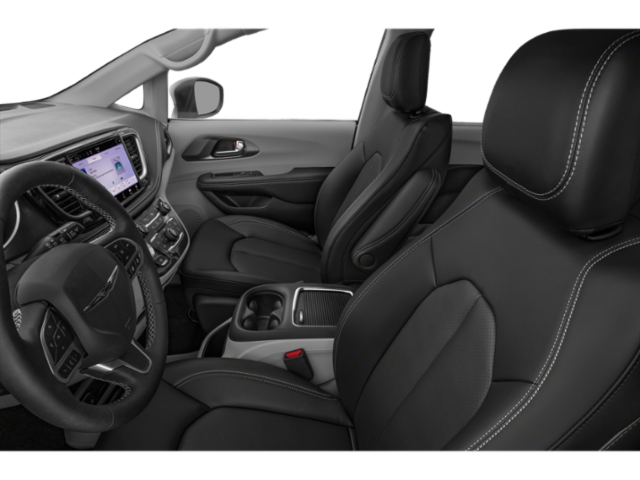 Used 2024 Silver Chrysler Touring L image 6