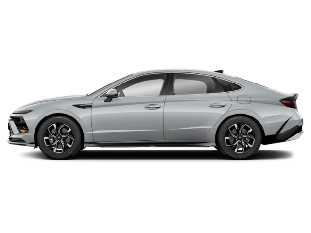 Used 2025 Silver Hyundai SEL image 8