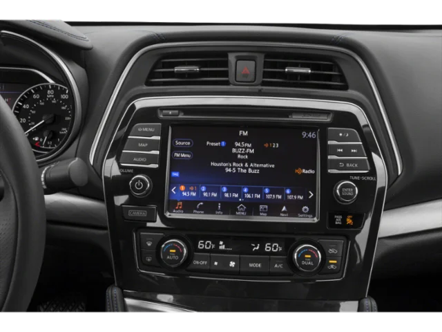 Used 2018 Black Nissan 3.5 S image 13